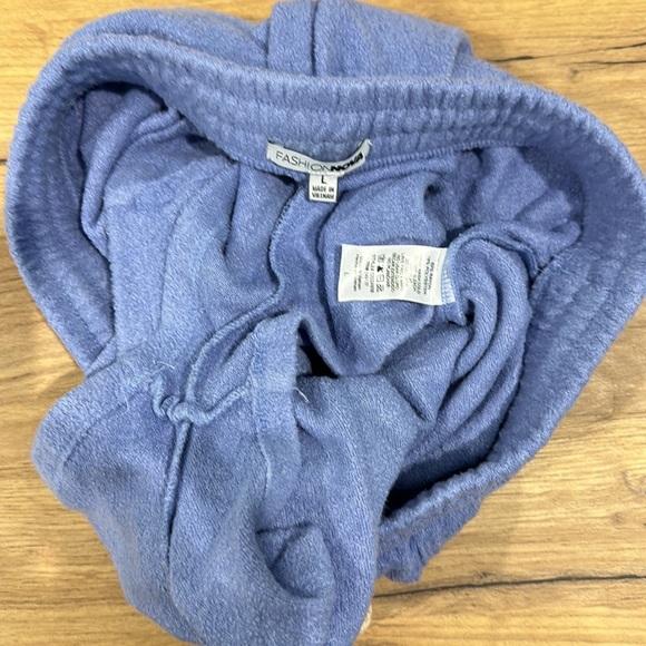 Fashion nova weekend in Malibu French terry shorts soft light blue tie string - Picture 6 of 11